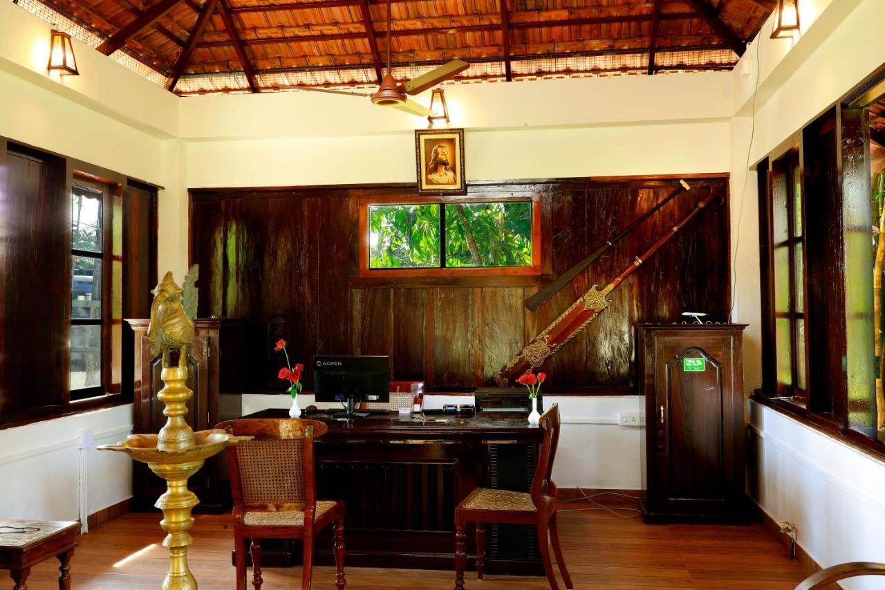 מלון Alappuzha Triveny River Palace מראה חיצוני תמונה